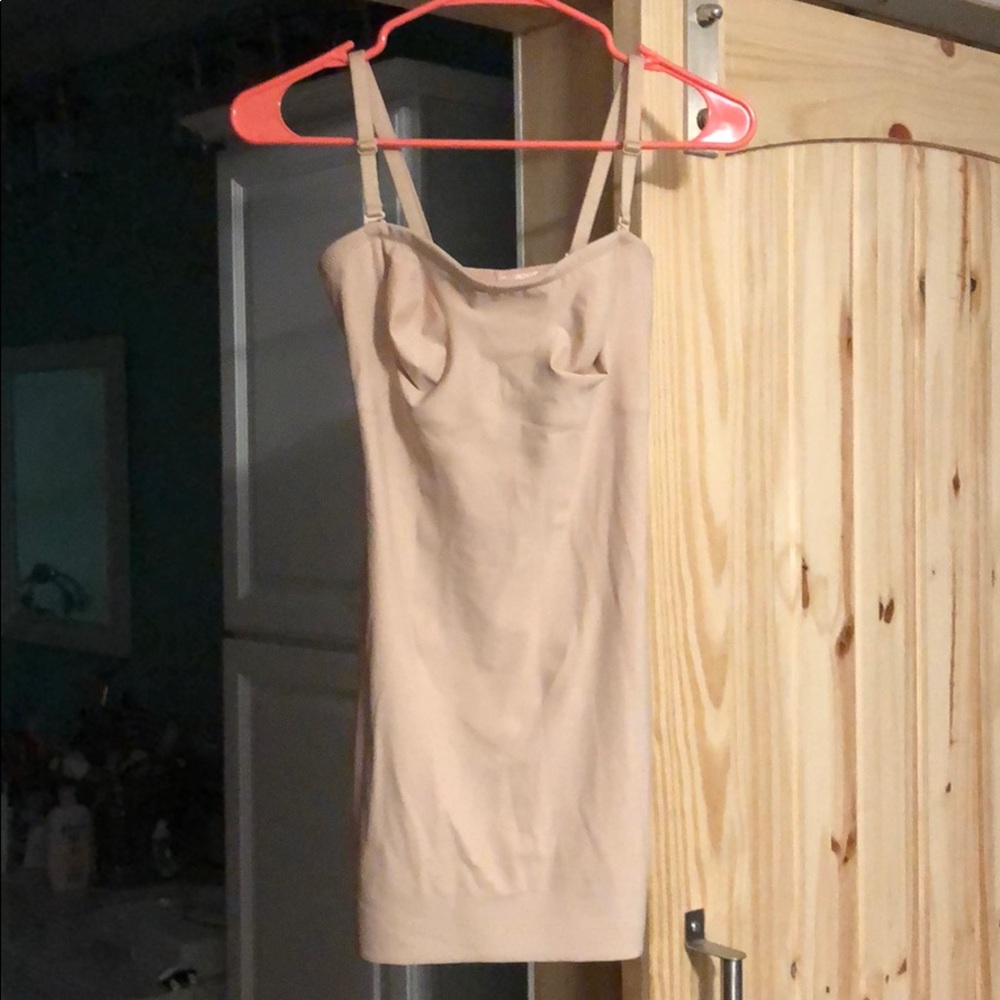 Ruby Ribbon slip shapewear size 34